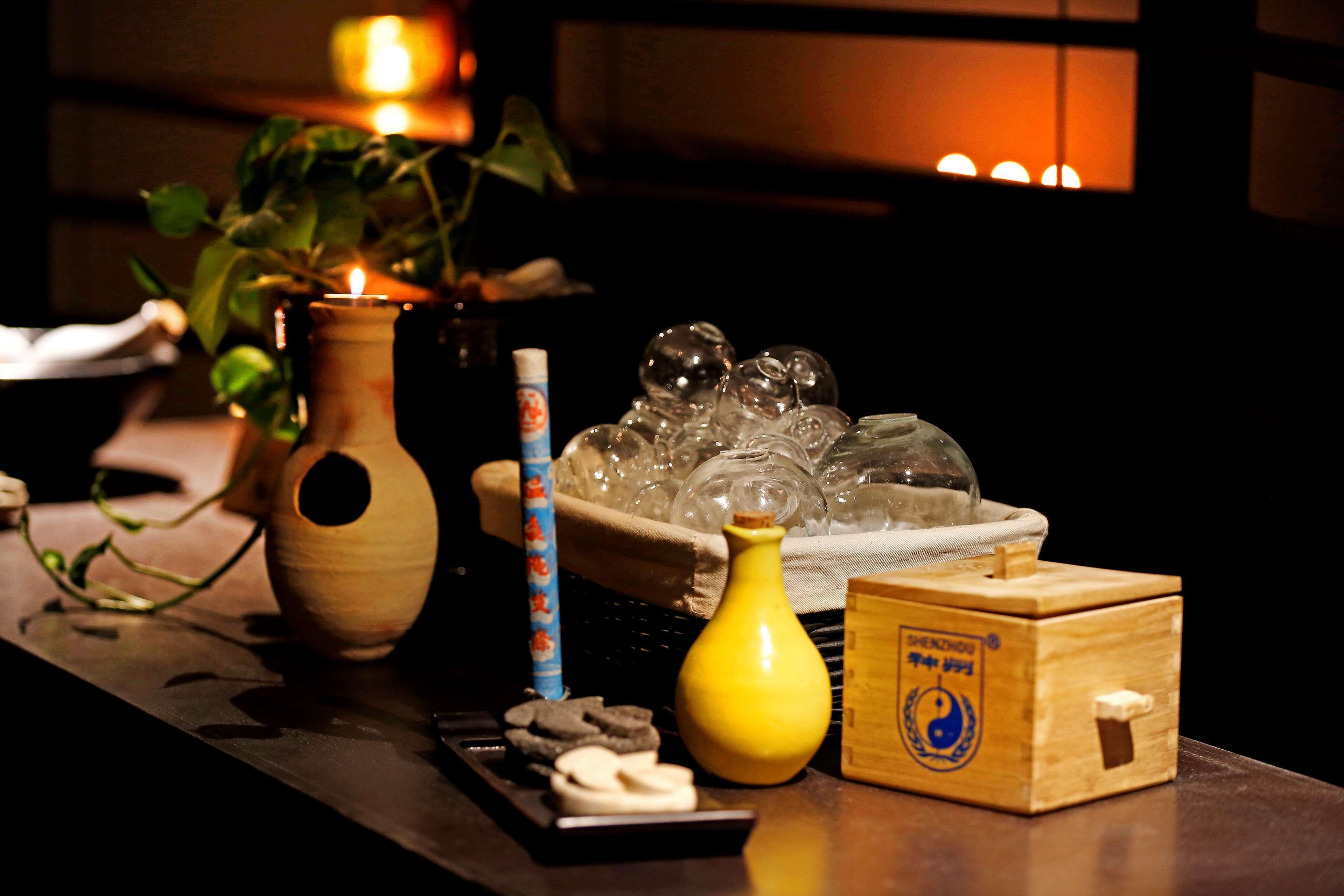 Radisson Blu Palace Resort&Thalasso, Djerba Mezraia Bagian luar foto A sake set