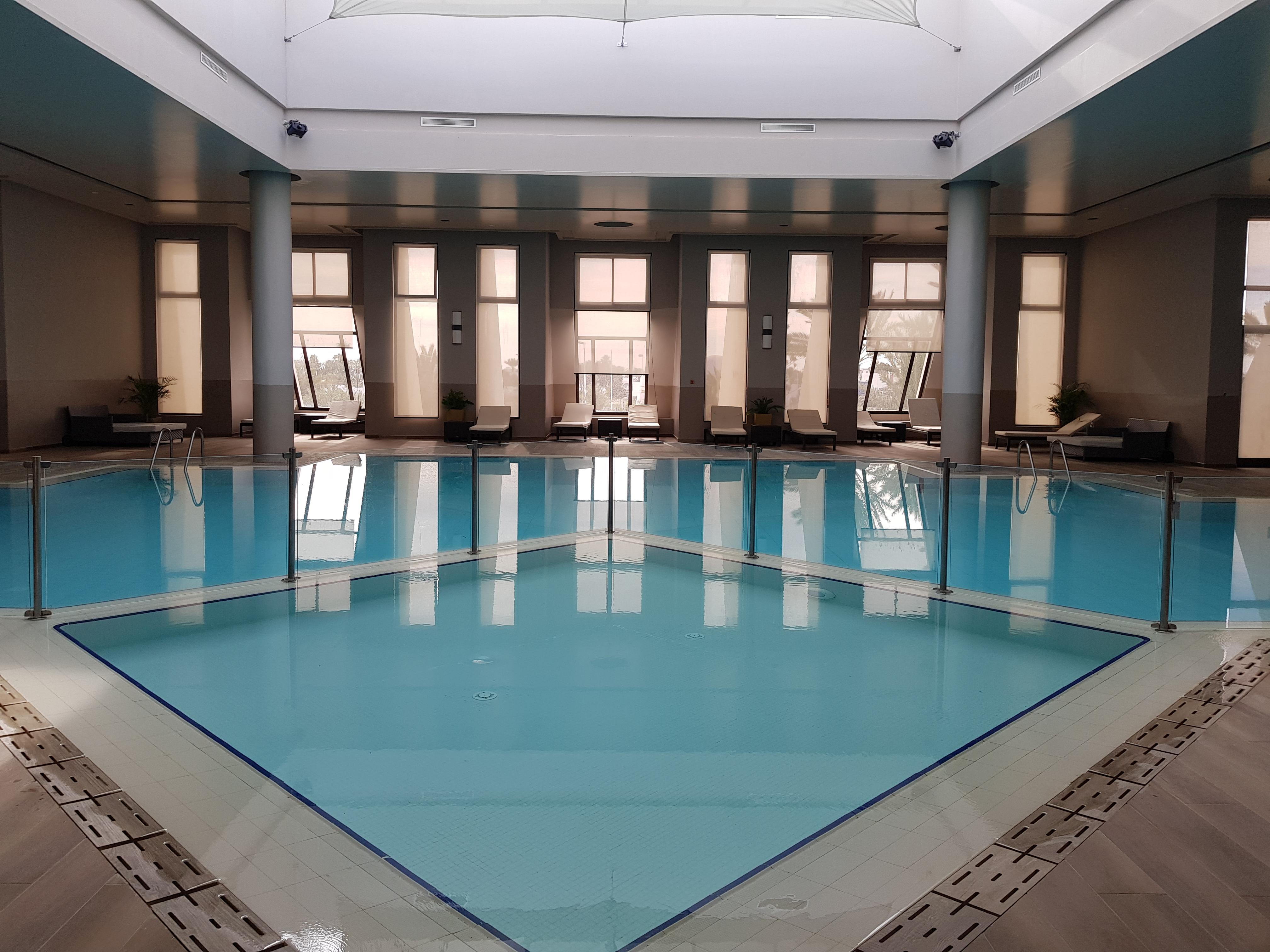 Radisson Blu Palace Resort&Thalasso, Djerba Mezraia Bagian luar foto The pool at the hotel