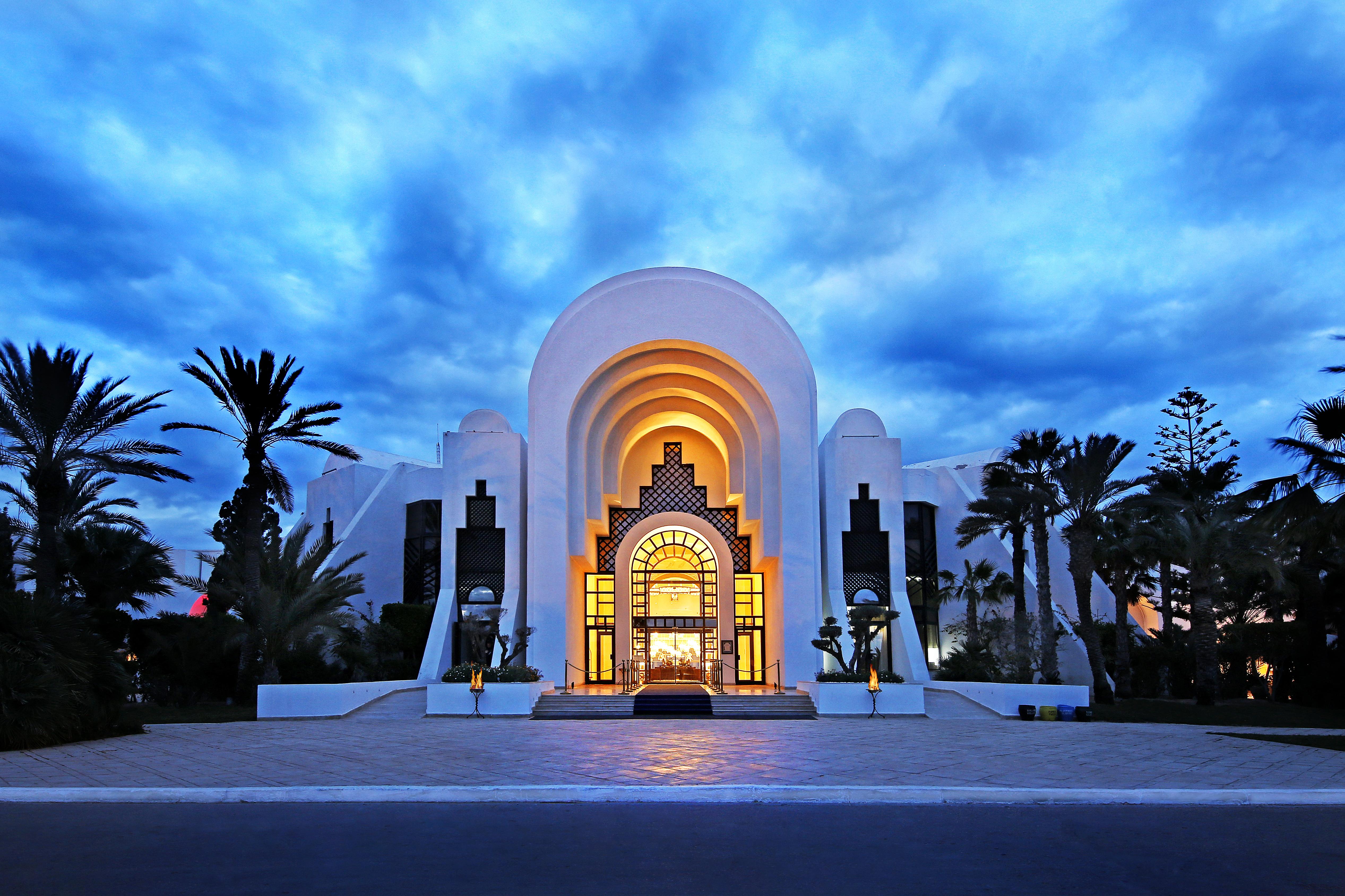 Radisson Blu Palace Resort&Thalasso, Djerba Mezraia Bagian luar foto The Royal Mirage Hotel