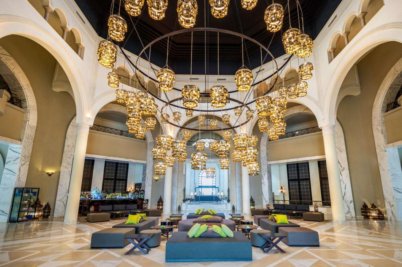 Radisson Blu Palace Resort&Thalasso, Djerba Mezraia Bagian luar foto The lobby of the hotel