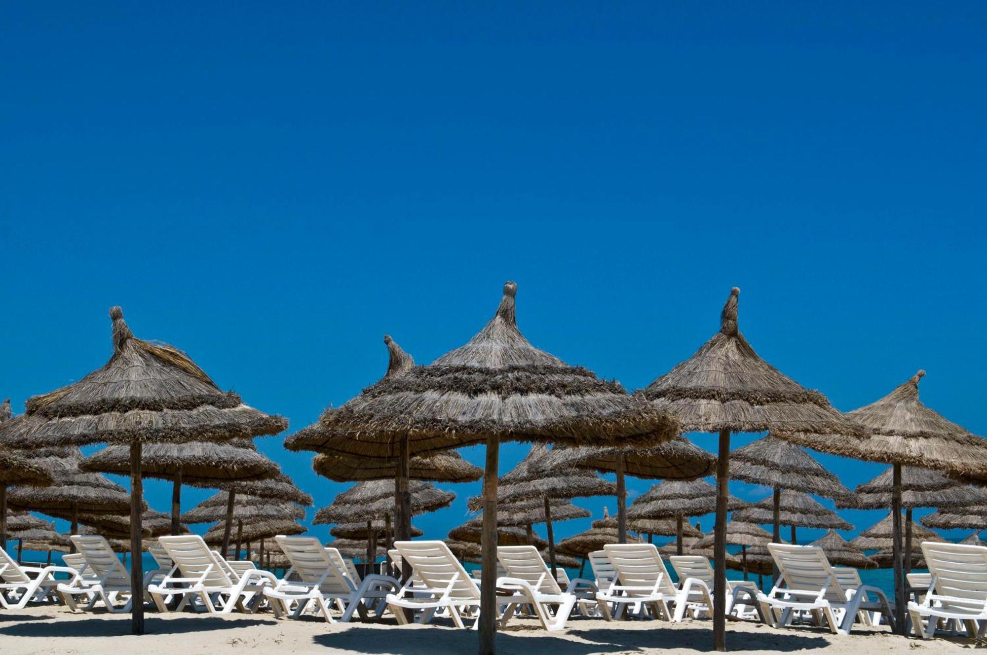 Radisson Blu Palace Resort&Thalasso, Djerba Mezraia Bagian luar foto Beach in Benidorm